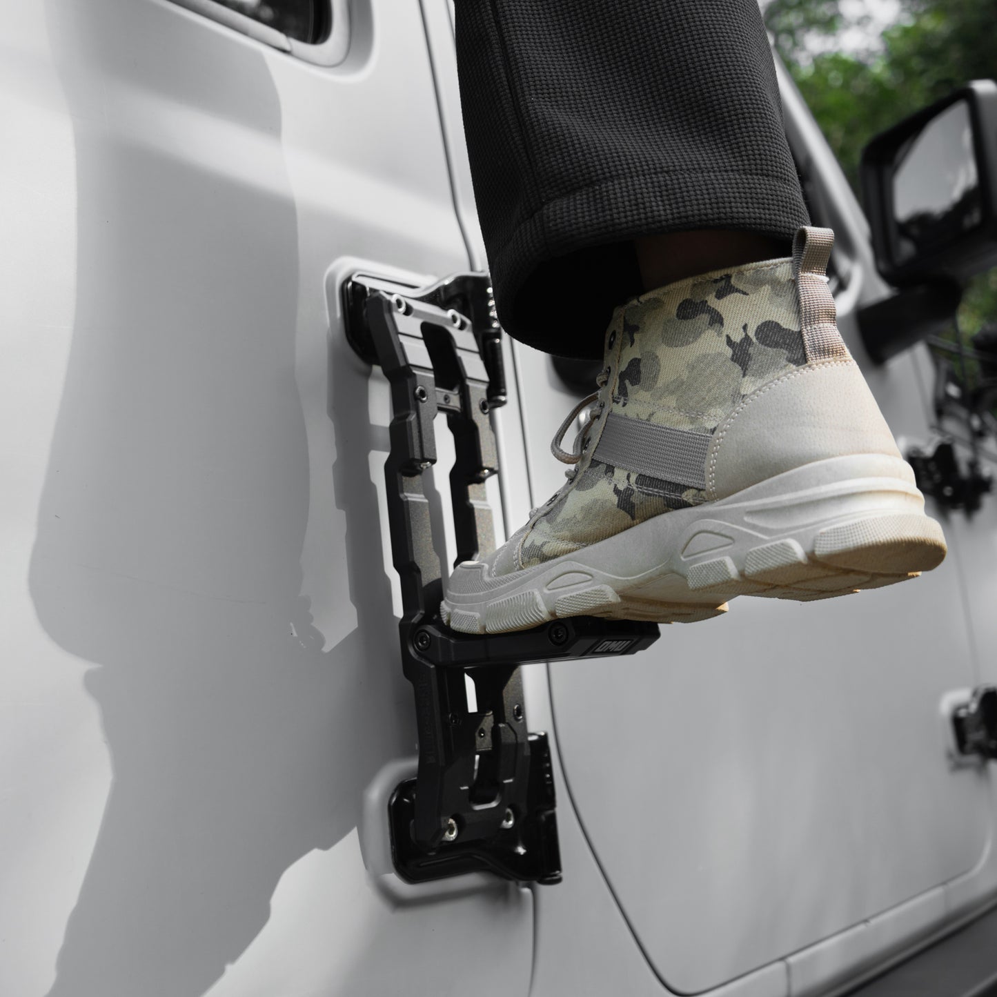 OMU Genesis Series Door Hinge Step Aluminum Folding Foot Pedal for Jeep Wrangler JK JL JT