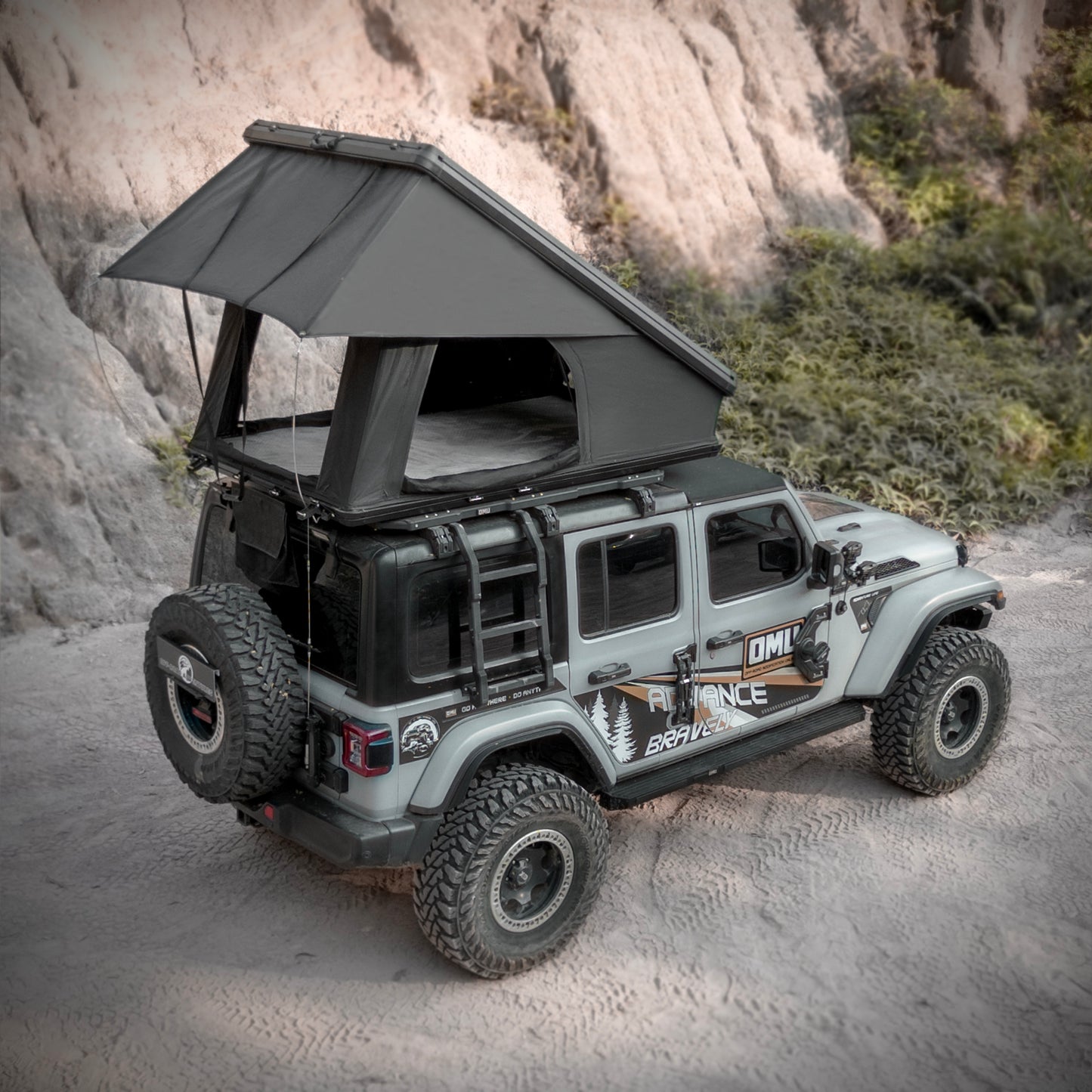 Roof Top Tent Hardshell Rooftop Tent For Van Jeep SUV Truck Car Overland Tent Camping for 2-3 Person( With Ladder)