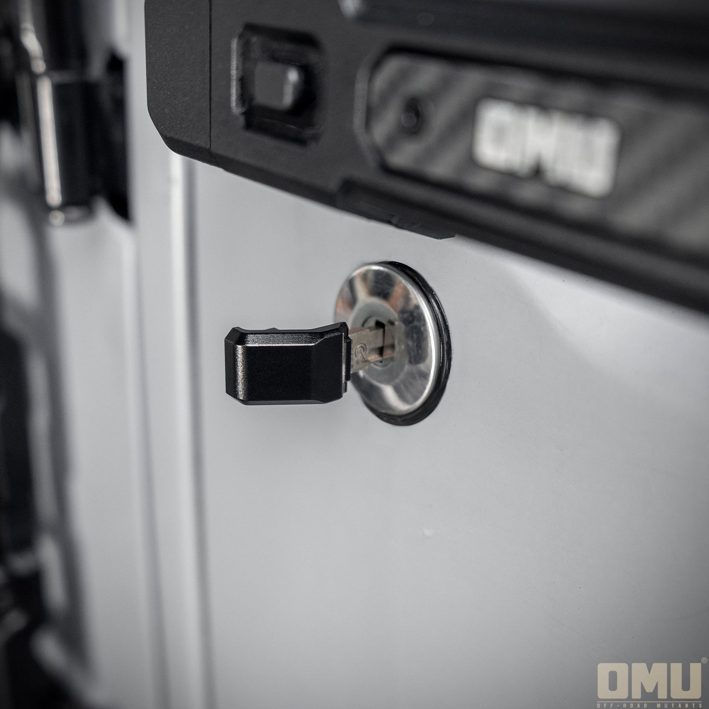 OMU Genesis Series Aluminum Key Case Key Fob For Jeep Wrangler JL / Gladiator JT